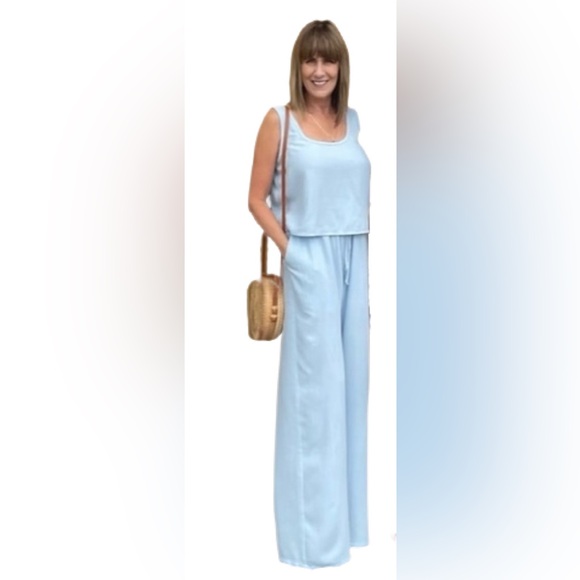 “Linen” Set - Picture 2 of 7